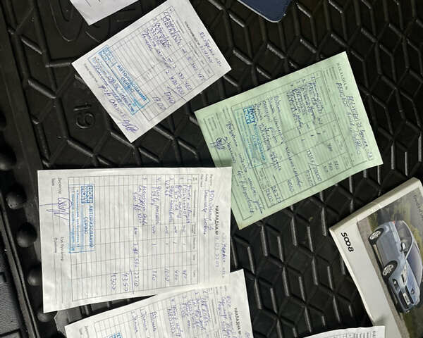 Черный Пежо 5008, объемом двигателя 1.6 л и пробегом 254 тыс. км за 7300 $, фото 30 на Automoto.ua