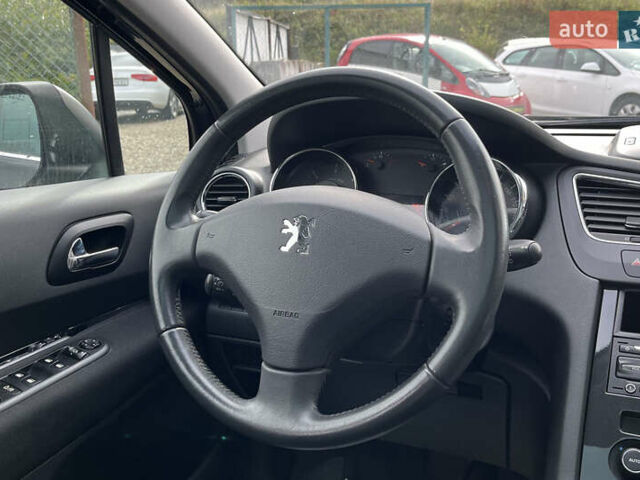 Черный Пежо 5008, объемом двигателя 2 л и пробегом 221 тыс. км за 9300 $, фото 17 на Automoto.ua