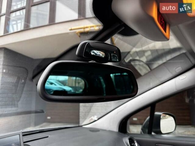 Чорний Пежо 5008, об'ємом двигуна 1.56 л та пробігом 208 тис. км за 8300 $, фото 51 на Automoto.ua