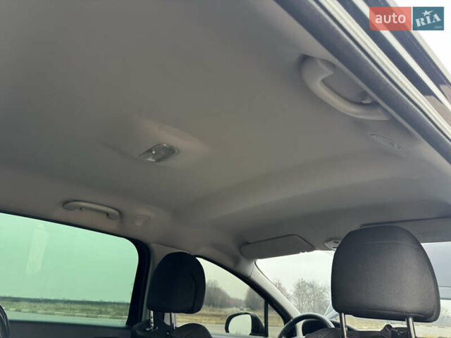 Черный Пежо 5008, объемом двигателя 1.56 л и пробегом 356 тыс. км за 8199 $, фото 26 на Automoto.ua