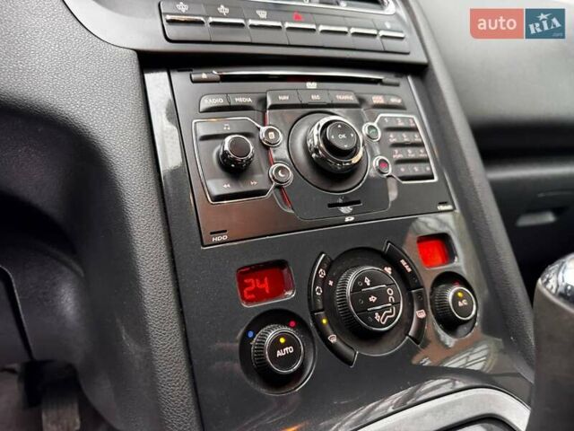 Чорний Пежо 5008, об'ємом двигуна 1.56 л та пробігом 208 тис. км за 8300 $, фото 43 на Automoto.ua