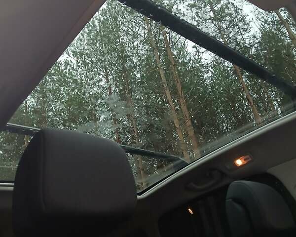 Черный Пежо 5008, объемом двигателя 1.56 л и пробегом 123 тыс. км за 7650 $, фото 15 на Automoto.ua