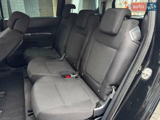 Чорний Пежо 5008, об'ємом двигуна 1.56 л та пробігом 208 тис. км за 8300 $, фото 53 на Automoto.ua