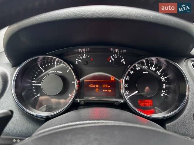 Чорний Пежо 5008, об'ємом двигуна 1.56 л та пробігом 208 тис. км за 8300 $, фото 55 на Automoto.ua