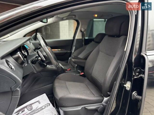 Чорний Пежо 5008, об'ємом двигуна 1.56 л та пробігом 208 тис. км за 8300 $, фото 33 на Automoto.ua