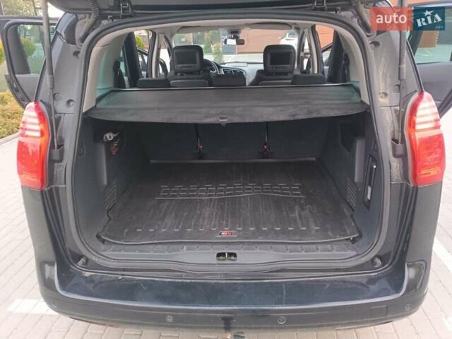 Черный Пежо 5008, объемом двигателя 2 л и пробегом 254 тыс. км за 9600 $, фото 18 на Automoto.ua