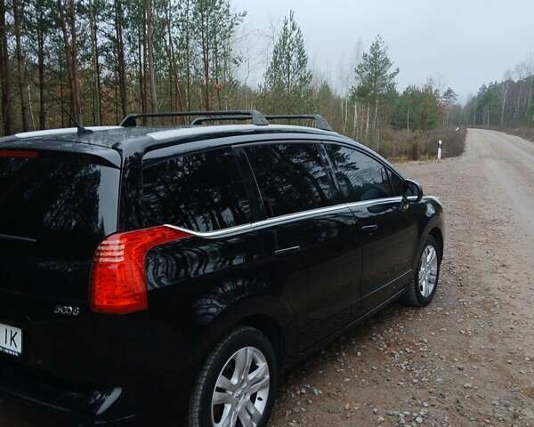 Черный Пежо 5008, объемом двигателя 1.56 л и пробегом 123 тыс. км за 7650 $, фото 12 на Automoto.ua