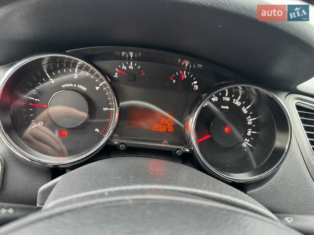 Черный Пежо 5008, объемом двигателя 1.56 л и пробегом 356 тыс. км за 8199 $, фото 10 на Automoto.ua