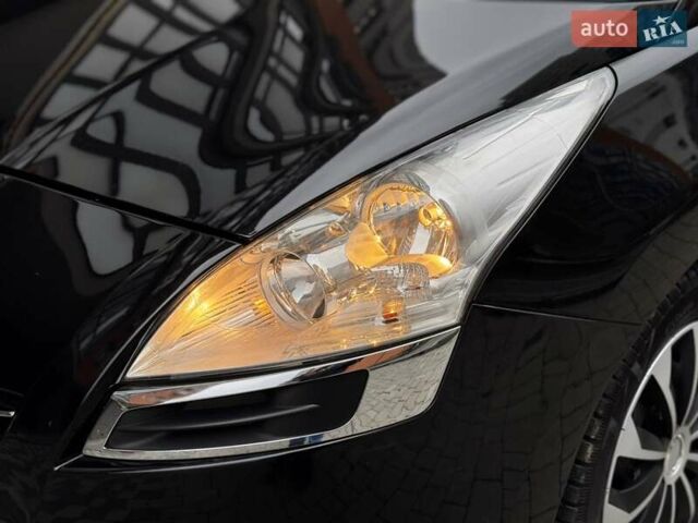 Чорний Пежо 5008, об'ємом двигуна 1.56 л та пробігом 208 тис. км за 8300 $, фото 8 на Automoto.ua