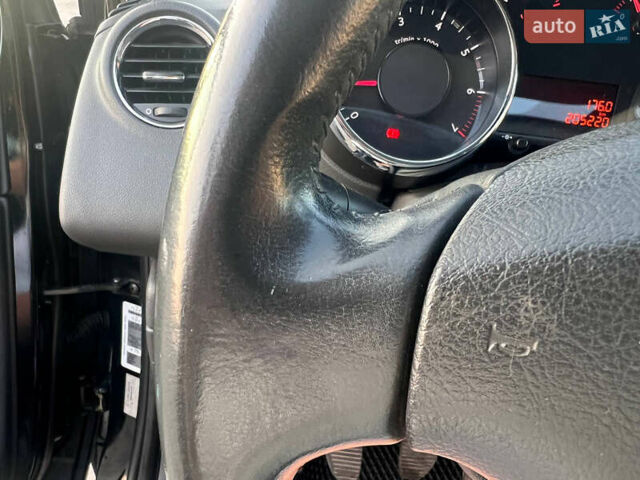 Черный Пежо 5008, объемом двигателя 1.6 л и пробегом 240 тыс. км за 6200 $, фото 13 на Automoto.ua