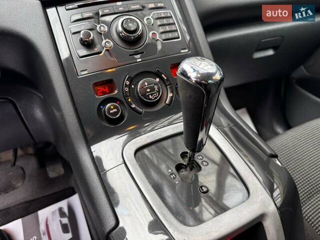 Чорний Пежо 5008, об'ємом двигуна 1.56 л та пробігом 208 тис. км за 8300 $, фото 46 на Automoto.ua