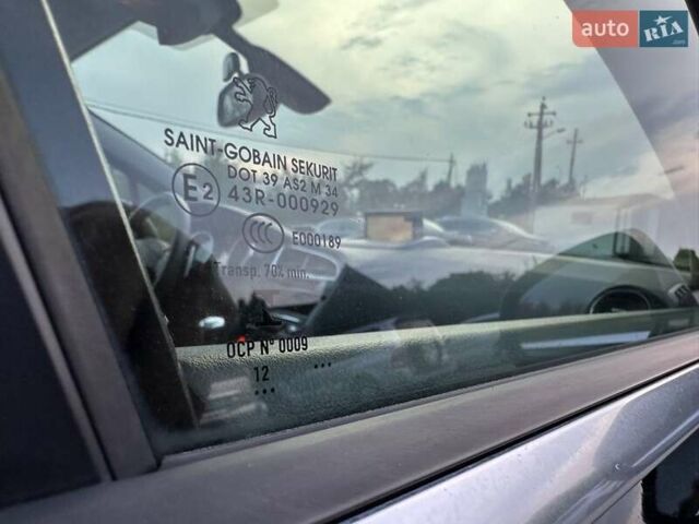 Пежо 5008 2012 у Стрые на Automoto.ua Чорний Пежо 5008, об'ємом двигуна 1.6 л та пробігом 225 тис. км за 7999 $, фото 80 на Automoto.ua