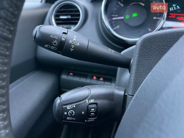 Черный Пежо 5008, объемом двигателя 1.6 л и пробегом 237 тыс. км за 8990 $, фото 18 на Automoto.ua