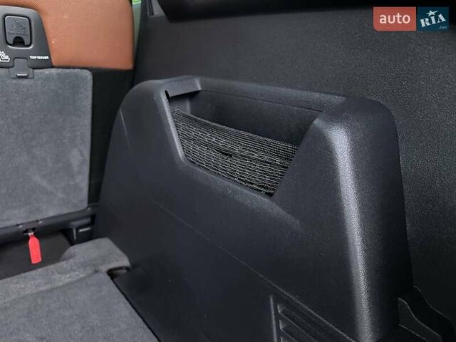 Пежо 5008 2012 у Стрые на Automoto.ua Чорний Пежо 5008, об'ємом двигуна 1.6 л та пробігом 225 тис. км за 7999 $, фото 45 на Automoto.ua