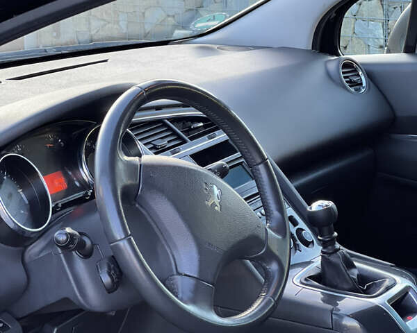 Чорний Пежо 5008, об'ємом двигуна 1.6 л та пробігом 240 тис. км за 7850 $, фото 28 на Automoto.ua