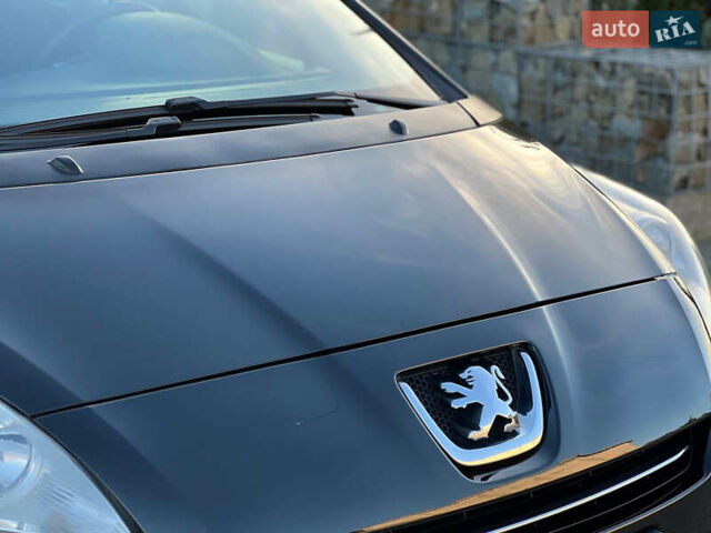 Черный Пежо 5008, объемом двигателя 1.6 л и пробегом 250 тыс. км за 7799 $, фото 12 на Automoto.ua