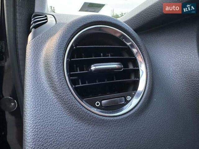 Пежо 5008 2012 у Стрые на Automoto.ua Чорний Пежо 5008, об'ємом двигуна 1.6 л та пробігом 225 тис. км за 7999 $, фото 96 на Automoto.ua