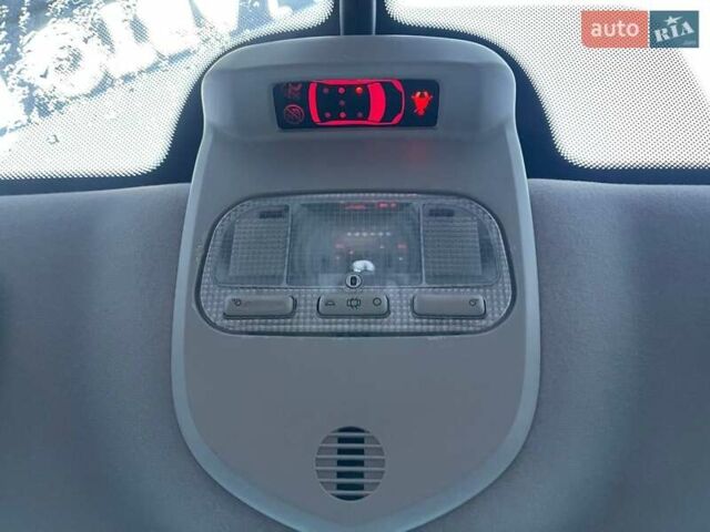 Черный Пежо 5008, объемом двигателя 1.6 л и пробегом 237 тыс. км за 8990 $, фото 25 на Automoto.ua