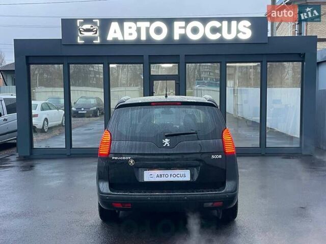 Черный Пежо 5008, объемом двигателя 1.6 л и пробегом 237 тыс. км за 8990 $, фото 6 на Automoto.ua