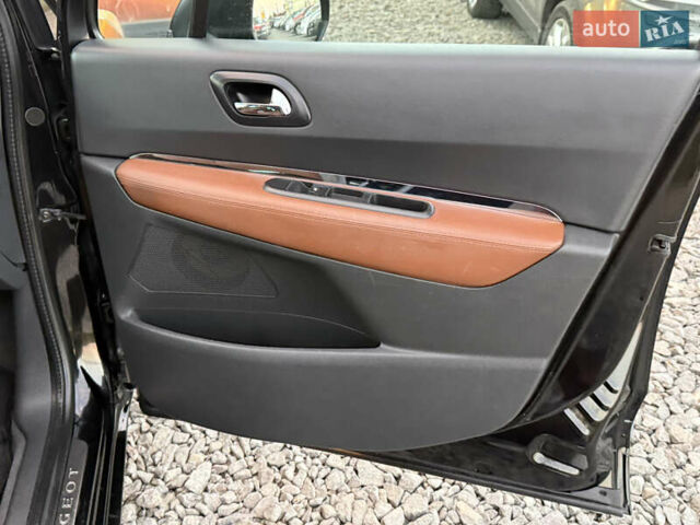 Чорний Пежо 5008, об'ємом двигуна 1.6 л та пробігом 224 тис. км за 7999 $, фото 27 на Automoto.ua
