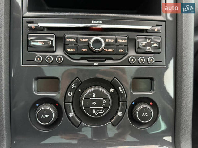 Чорний Пежо 5008, об'ємом двигуна 1.6 л та пробігом 224 тис. км за 7999 $, фото 48 на Automoto.ua