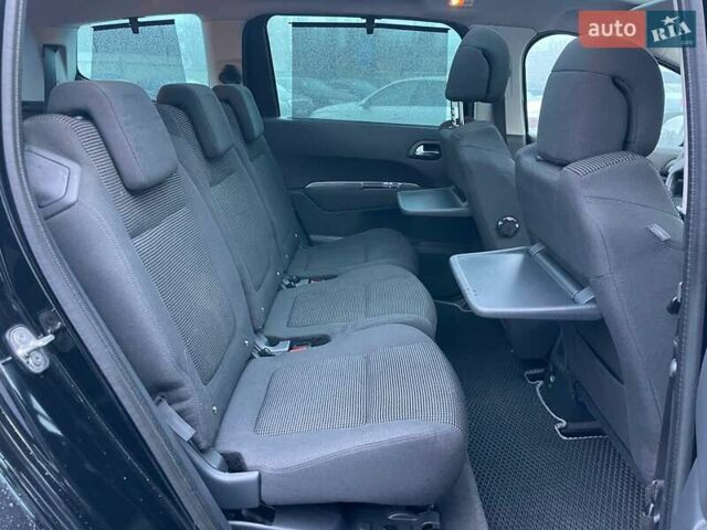 Черный Пежо 5008, объемом двигателя 1.6 л и пробегом 237 тыс. км за 8990 $, фото 11 на Automoto.ua