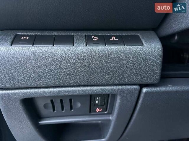 Черный Пежо 5008, объемом двигателя 1.6 л и пробегом 237 тыс. км за 8990 $, фото 17 на Automoto.ua