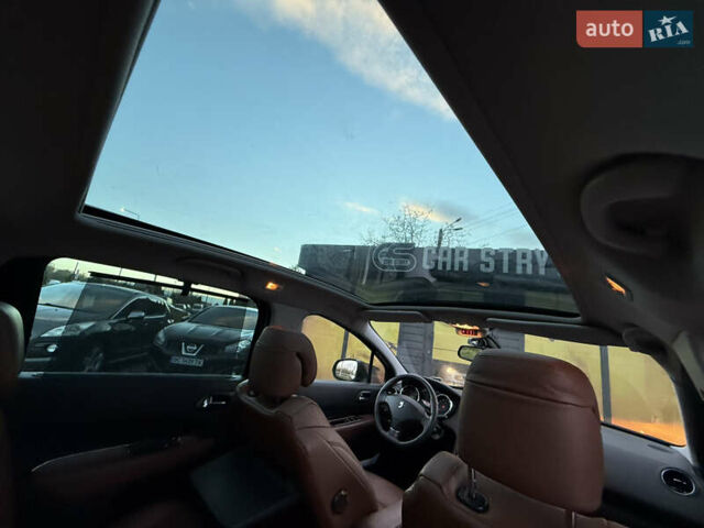 Чорний Пежо 5008, об'ємом двигуна 1.6 л та пробігом 224 тис. км за 7999 $, фото 33 на Automoto.ua