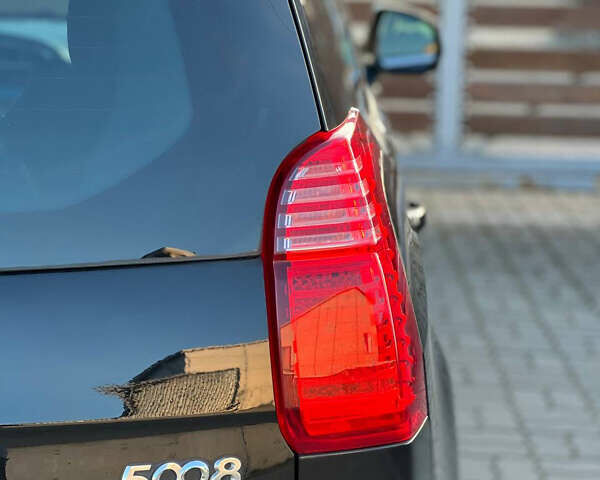 Черный Пежо 5008, объемом двигателя 1.6 л и пробегом 250 тыс. км за 7799 $, фото 19 на Automoto.ua