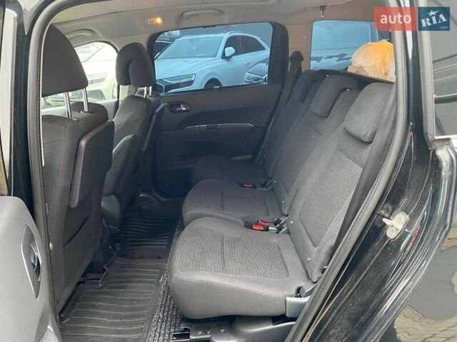Черный Пежо 5008, объемом двигателя 2 л и пробегом 240 тыс. км за 11600 $, фото 19 на Automoto.ua