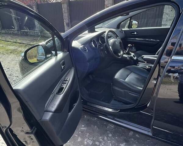 Черный Пежо 5008, объемом двигателя 2 л и пробегом 240 тыс. км за 10500 $, фото 3 на Automoto.ua