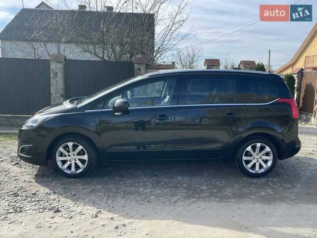 Черный Пежо 5008, объемом двигателя 2 л и пробегом 240 тыс. км за 10500 $, фото 12 на Automoto.ua