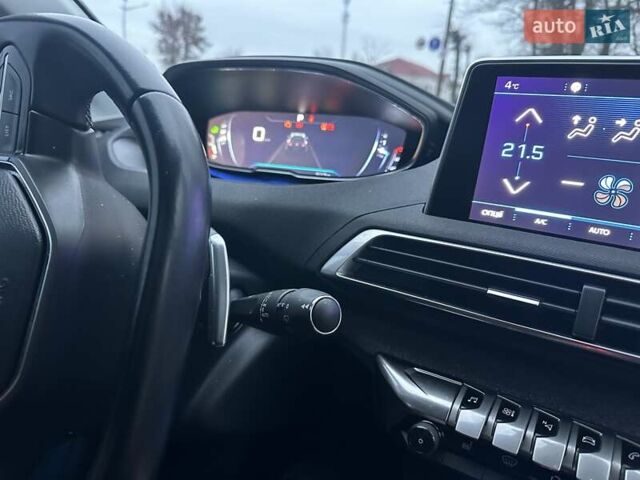 Черный Пежо 5008, объемом двигателя 1.56 л и пробегом 138 тыс. км за 19700 $, фото 30 на Automoto.ua