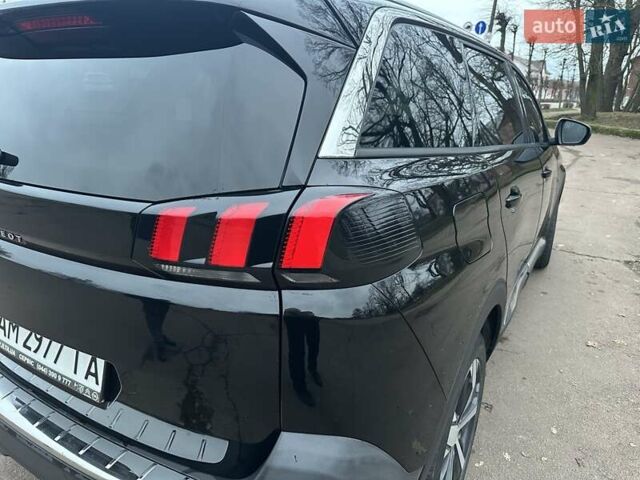 Черный Пежо 5008, объемом двигателя 1.56 л и пробегом 138 тыс. км за 19700 $, фото 6 на Automoto.ua