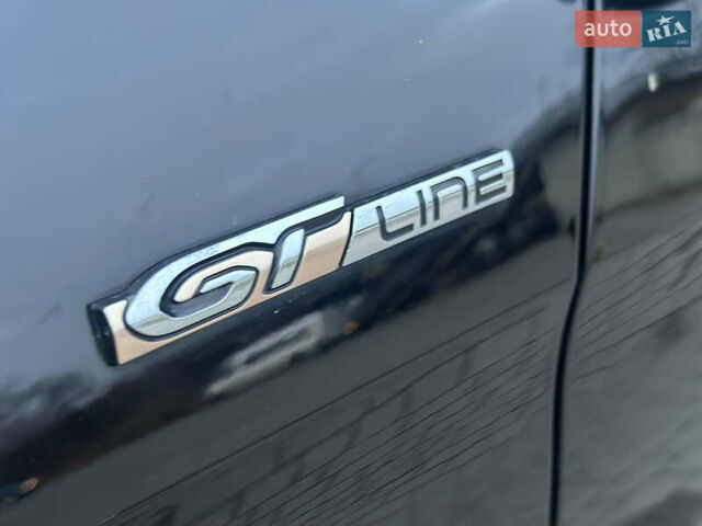 Черный Пежо 5008, объемом двигателя 1.5 л и пробегом 140 тыс. км за 23499 $, фото 4 на Automoto.ua