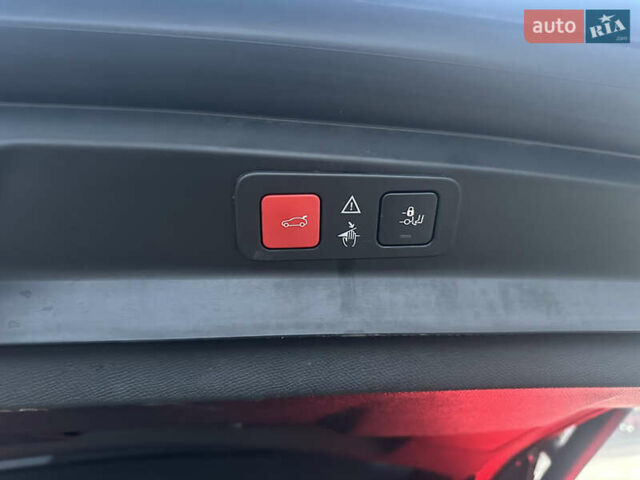 Черный Пежо 5008, объемом двигателя 1.5 л и пробегом 140 тыс. км за 23499 $, фото 16 на Automoto.ua