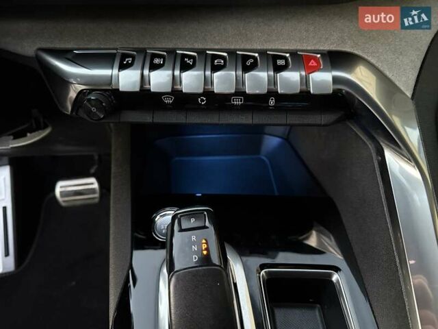 Черный Пежо 5008, объемом двигателя 2 л и пробегом 188 тыс. км за 24900 $, фото 52 на Automoto.ua