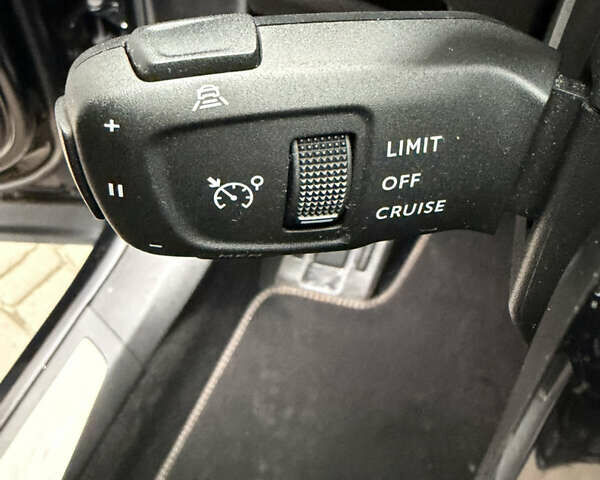 Чорний Пежо 5008, об'ємом двигуна 1.5 л та пробігом 195 тис. км за 24700 $, фото 58 на Automoto.ua