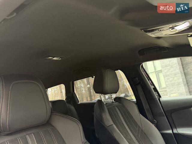 Чорний Пежо 5008, об'ємом двигуна 1.5 л та пробігом 195 тис. км за 24700 $, фото 45 на Automoto.ua