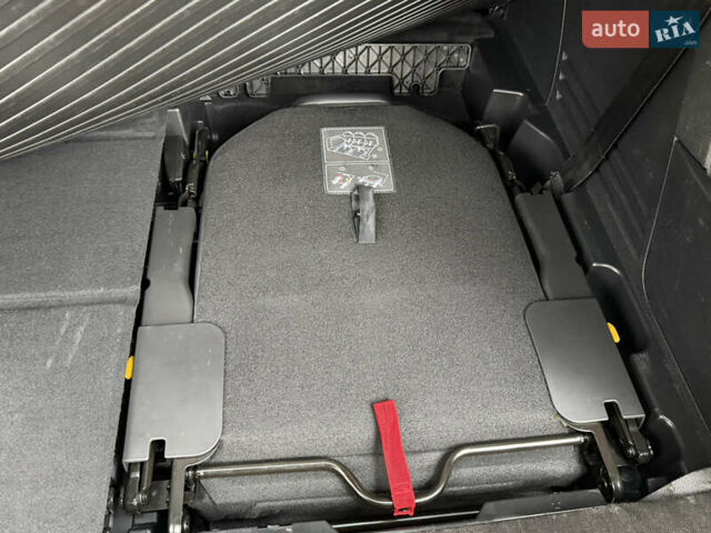 Чорний Пежо 5008, об'ємом двигуна 1.5 л та пробігом 195 тис. км за 24700 $, фото 55 на Automoto.ua