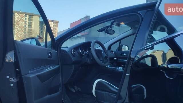 Чорний Пежо 5008, об'ємом двигуна 1.56 л та пробігом 246 тис. км за 6800 $, фото 16 на Automoto.ua