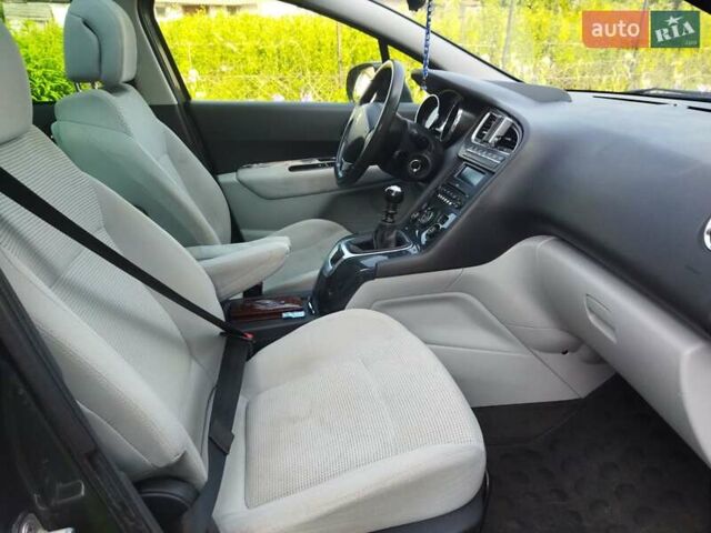 Чорний Пежо 5008, об'ємом двигуна 1.6 л та пробігом 202 тис. км за 6200 $, фото 39 на Automoto.ua