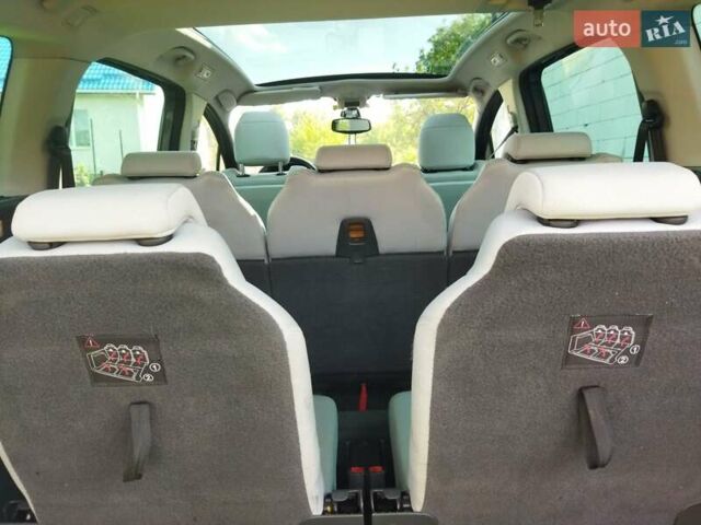 Чорний Пежо 5008, об'ємом двигуна 1.6 л та пробігом 202 тис. км за 6200 $, фото 6 на Automoto.ua