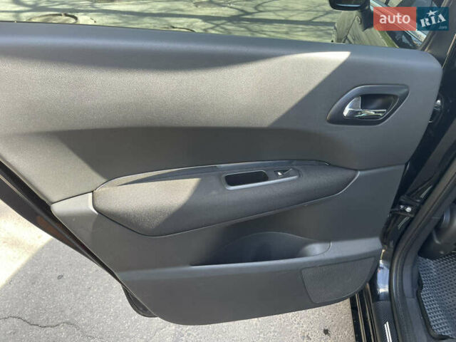 Черный Пежо 5008, объемом двигателя 1.56 л и пробегом 272 тыс. км за 8200 $, фото 13 на Automoto.ua