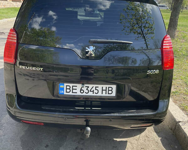 Черный Пежо 5008, объемом двигателя 1.56 л и пробегом 272 тыс. км за 8200 $, фото 1 на Automoto.ua