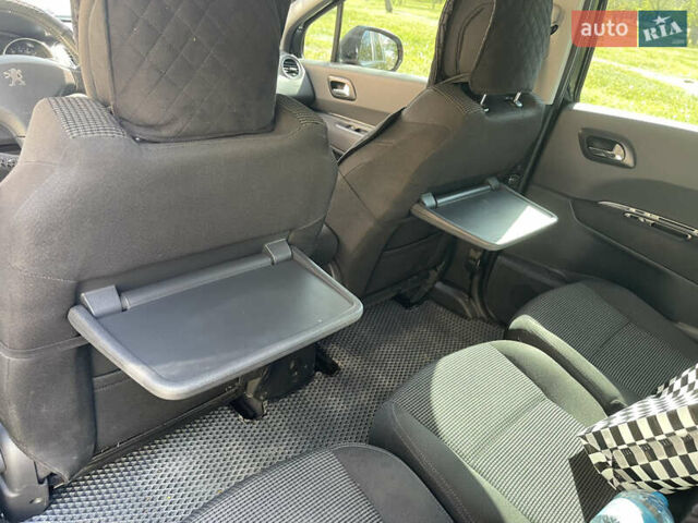 Черный Пежо 5008, объемом двигателя 1.56 л и пробегом 272 тыс. км за 8200 $, фото 18 на Automoto.ua