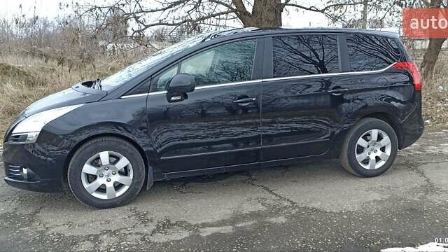 Чорний Пежо 5008, об'ємом двигуна 2 л та пробігом 250 тис. км за 8500 $, фото 22 на Automoto.ua