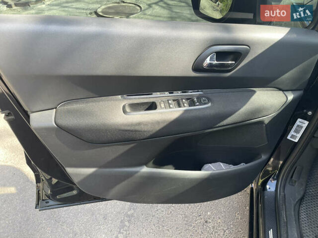 Черный Пежо 5008, объемом двигателя 1.56 л и пробегом 272 тыс. км за 8200 $, фото 15 на Automoto.ua