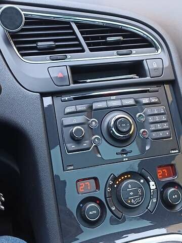 Чорний Пежо 5008, об'ємом двигуна 2 л та пробігом 250 тис. км за 8500 $, фото 1 на Automoto.ua