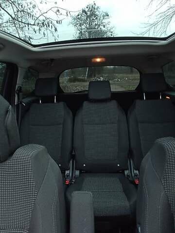 Чорний Пежо 5008, об'ємом двигуна 2 л та пробігом 250 тис. км за 8500 $, фото 9 на Automoto.ua